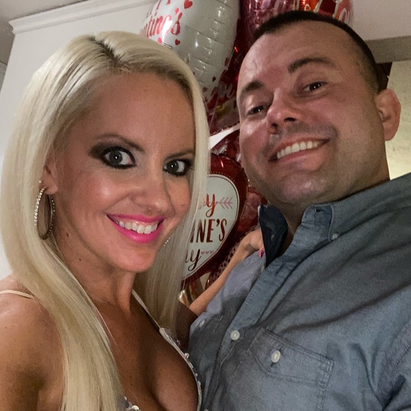 Meet your Posher, Karen - Picture 1 of 1